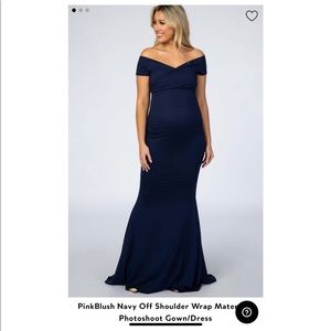 Maternity gown/dress